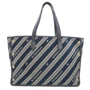 GIVENCHY White Tote Bag